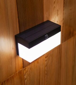 Lutec Fran Solar udend&oslash;rs v&aelig;glampe m/solceller og sensor - Mat sort