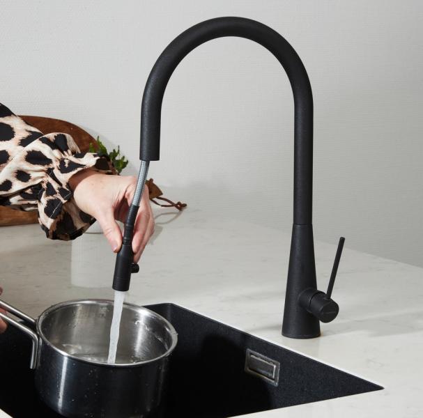 Cassøe Newform Conico køkkenarmatur m/udtræk - Antracit granit Cassøe Newform Conico køkkenarmatur m/udtræk - Antracit granit