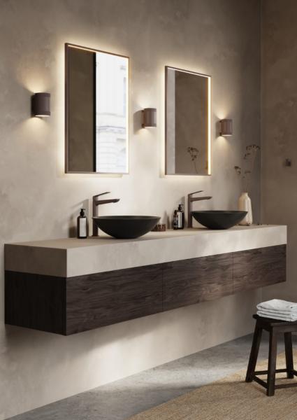 Cassøe Siena firkantet spejl m/LED lys - 60x80 cm - Mat bronze Cassøe Siena firkantet spejl m/LED lys - 60x80 cm - Mat bronze