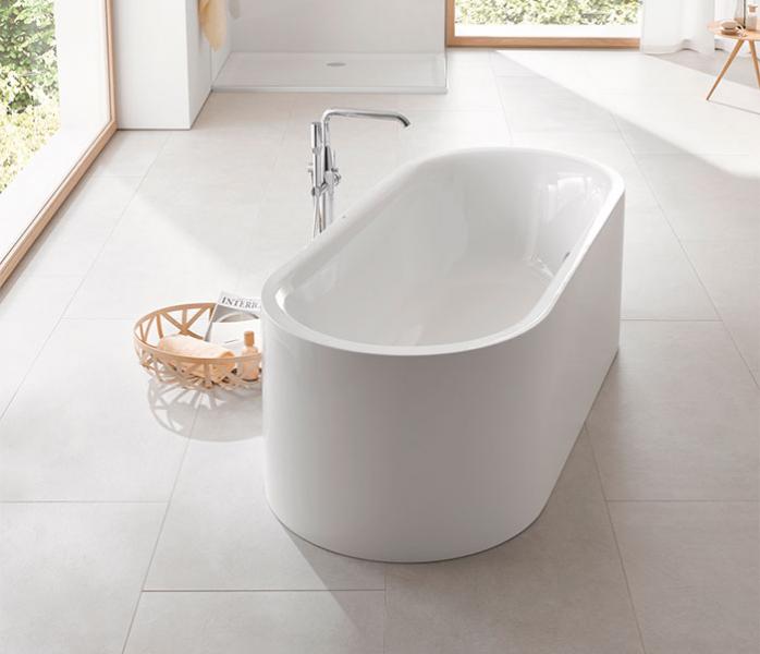 Grohe Essence komplet fritst&aring;ende badekararmatur - Krom