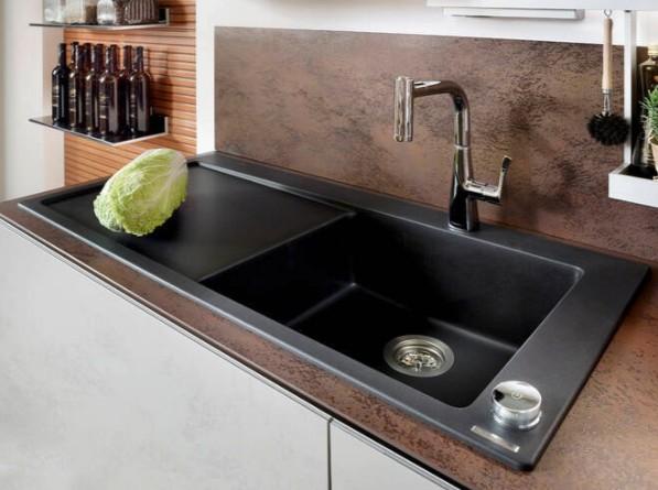 hansgrohe S514-F450 køkkenvask m/afløbsbakke - Vask til højre - Graphite black hansgrohe S514-F450 køkkenvask m/afløbsbakke - Vask til højre - Graphite black