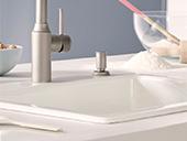 K�kkenvask i komposit m. afl�bsbakke